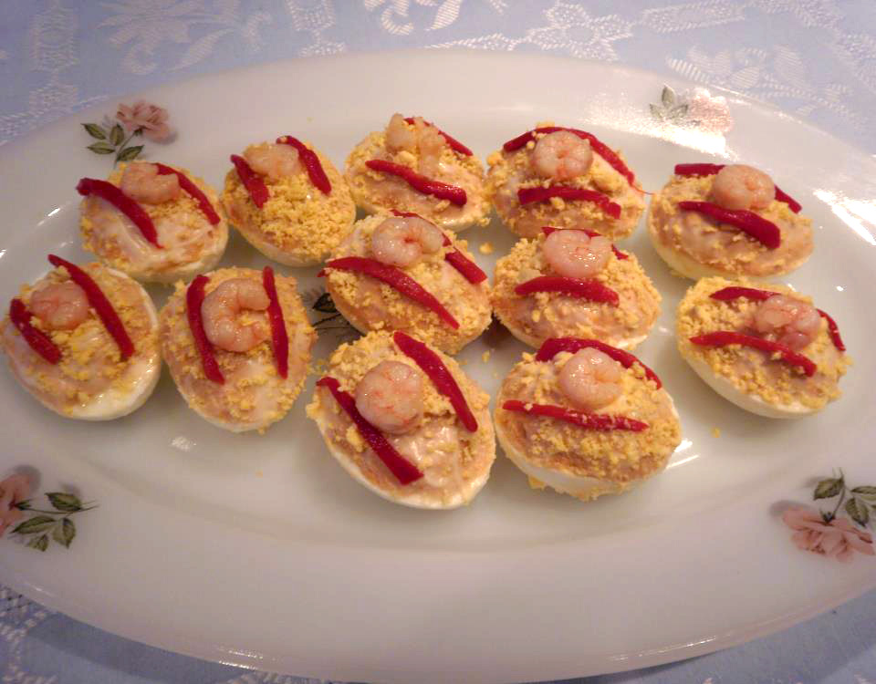Recipe: Eggs stuffed with Tuna from Cantabric sea