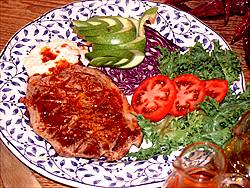 Recipe: Pork tenderloin in red sauce