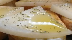 manchego cheese oil proteins