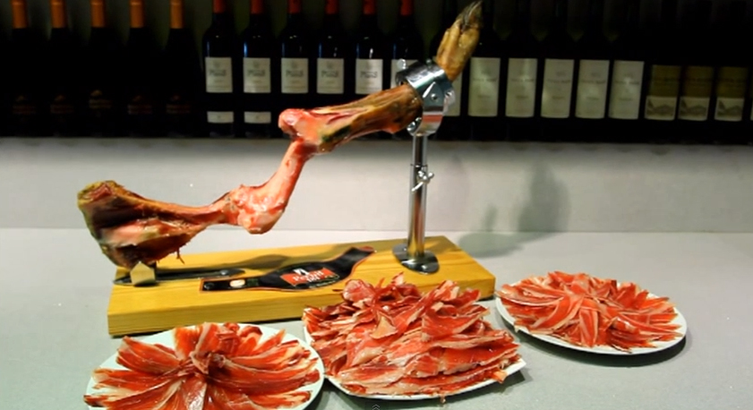 How can we use serrano and ibérico bellota spanish ham bone?